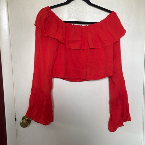 Urban Outfitters Kimchi Blue Orange off shoulder cropped blouse. LS. Nice! XL - Picture 1 of 6